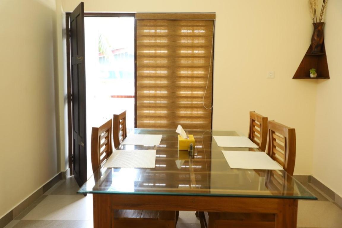 Pax Home Kochi Екстериор снимка